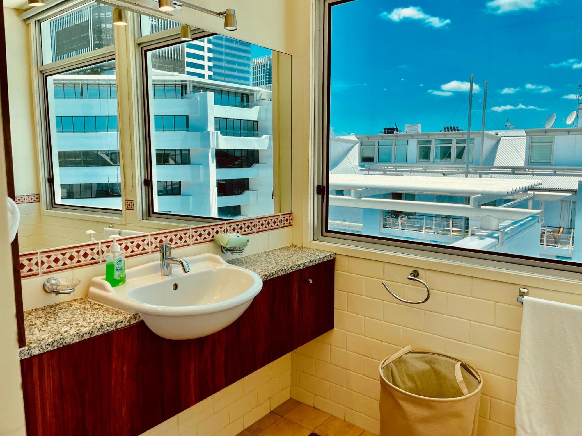 New Waterfront Penthouse On Princes Wharf With Harbor View! The Heart Of Auckland City! Free Parking! Екстериор снимка